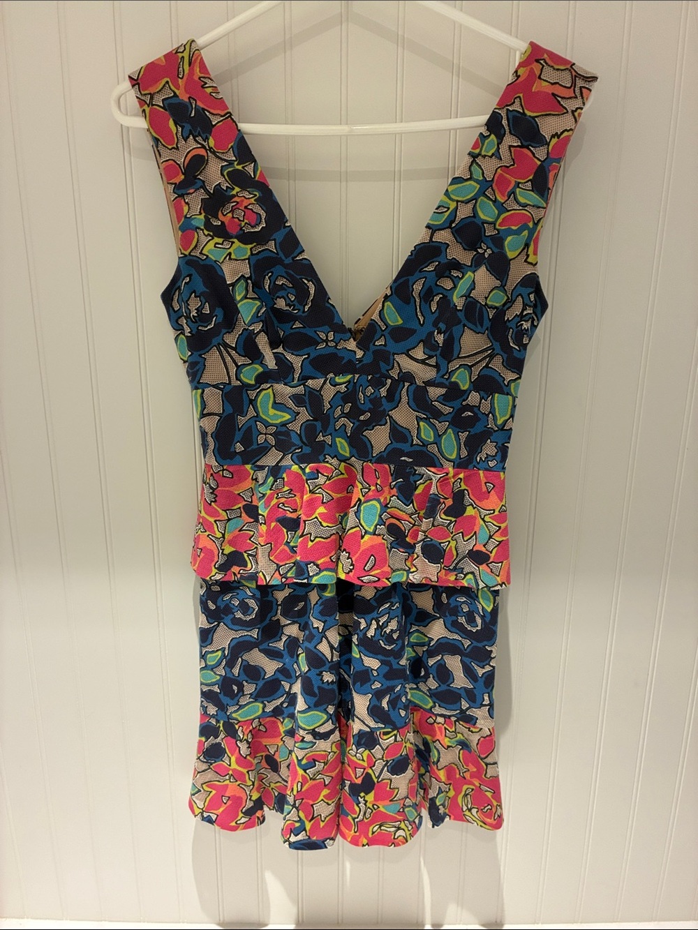 BCBG Vibrant Floral V-Neck Tiered Mini Dress
